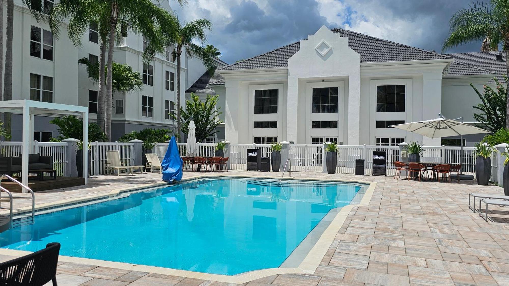 SureStay Plus by Best Western Orlando Lake Buena Vista Exterior foto